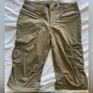 REI tan, petite hiking capri pants - Size 4